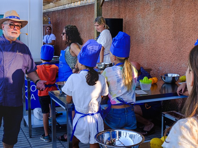 Workshops  Initiation into the world of ice cream with seasonal fruit, 